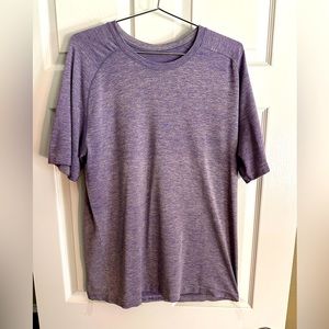 Mens Lululemon XL tshirt